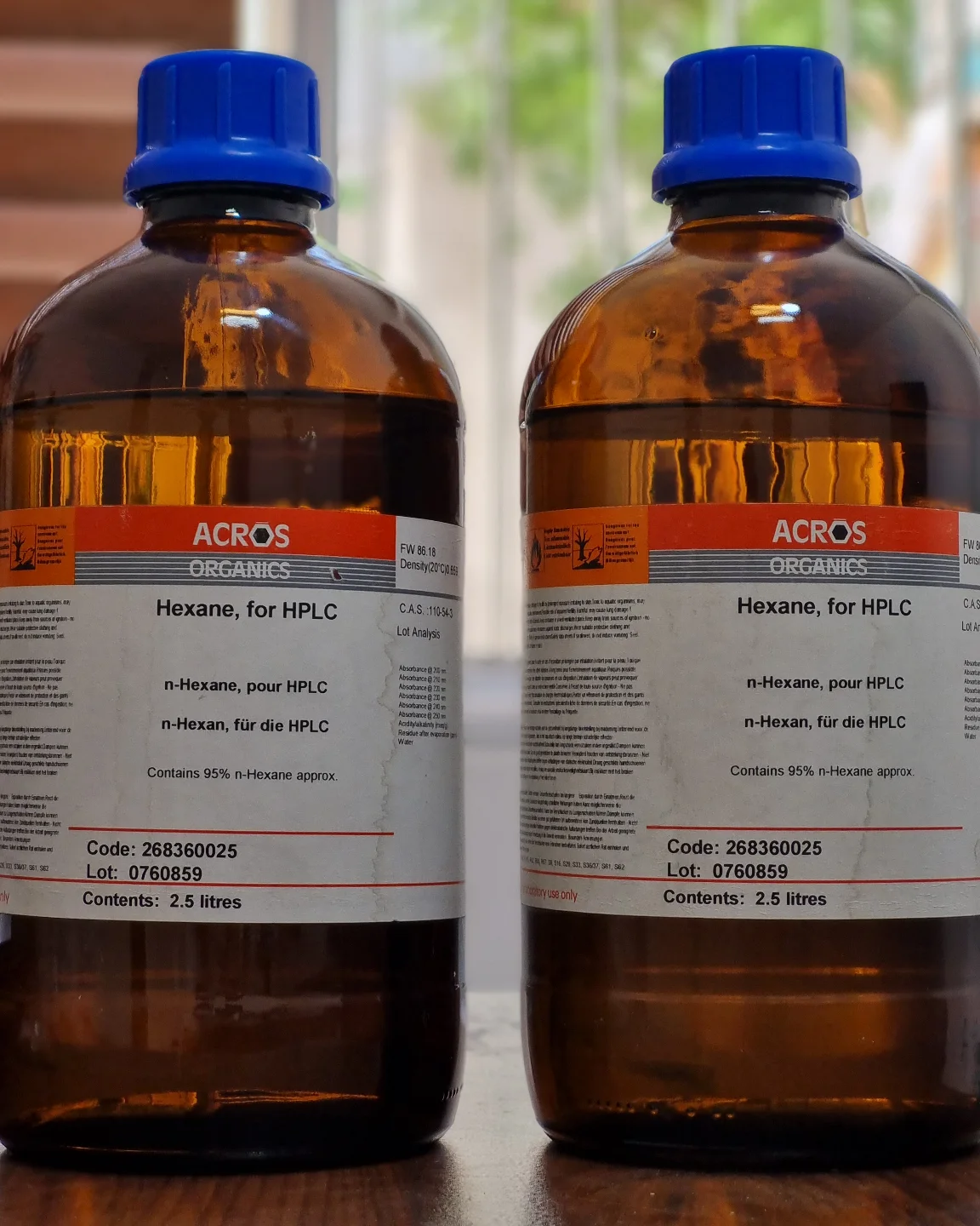 ان هگزان hplc گرید واحد ۲/۵ لیتری اکروس