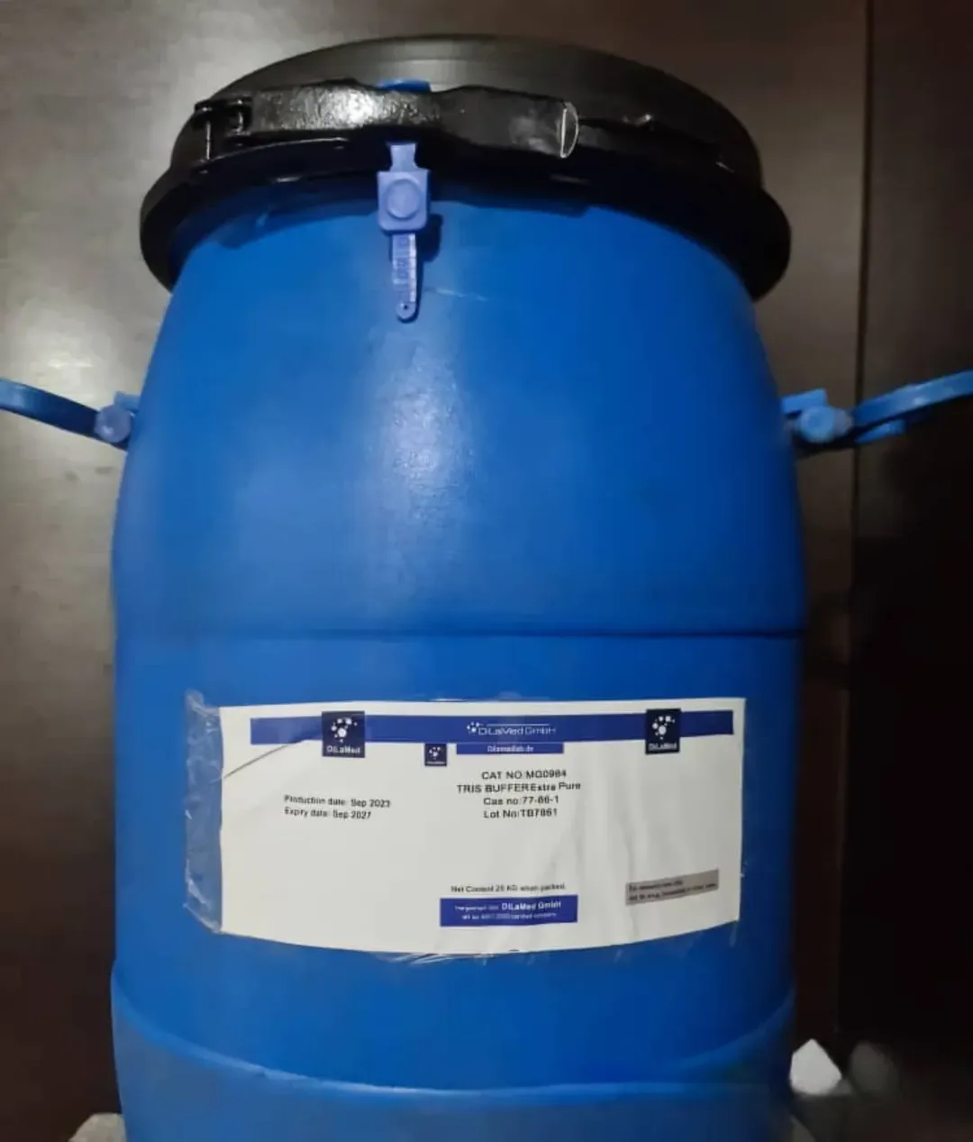 تریس (هیدروکسی متیل) آمینو متان واحد ۲۵ کیلویی هندی CAS Number:77-86-1 تریس بیس