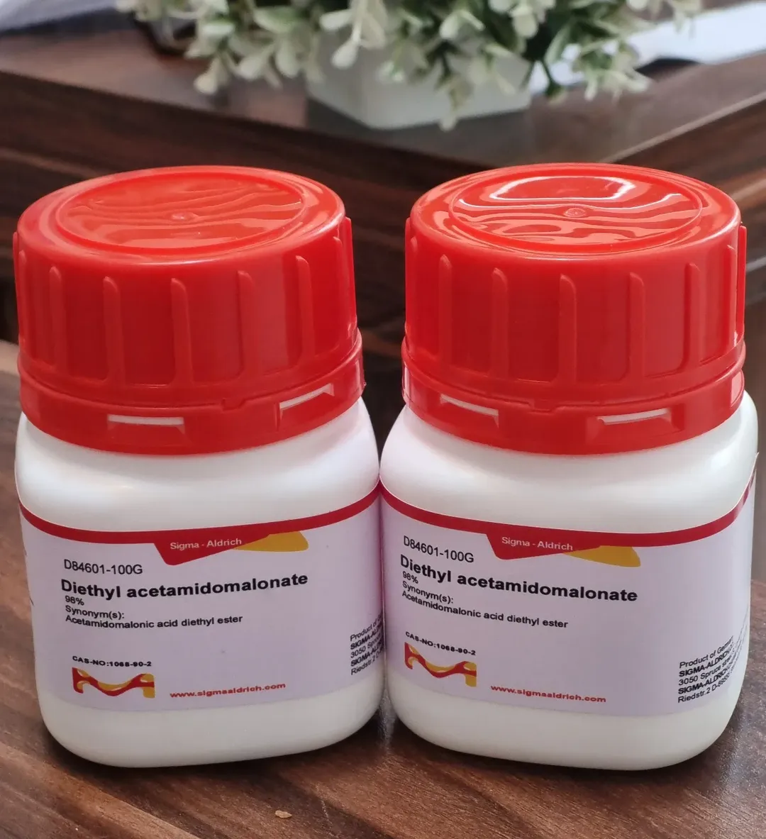 دی‌اتیل استامیدومالونات  (Diethyl acetamidomalonate)  کد D84601 واحد ۱۰۰ گرمی سیگما آلدریچ